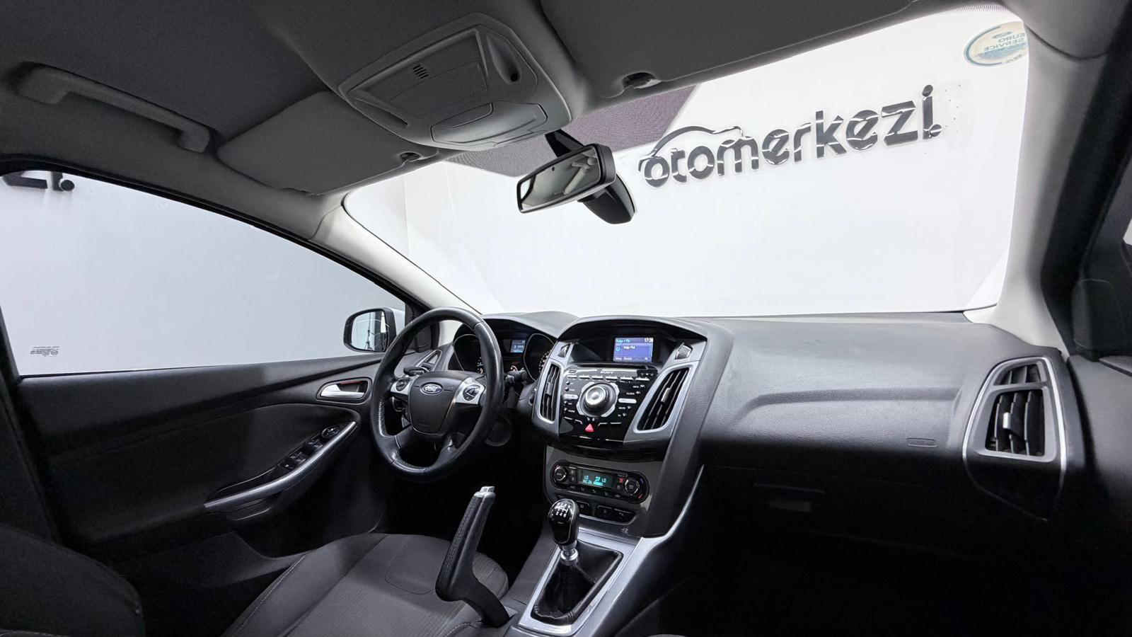 FORD FOCUS 20